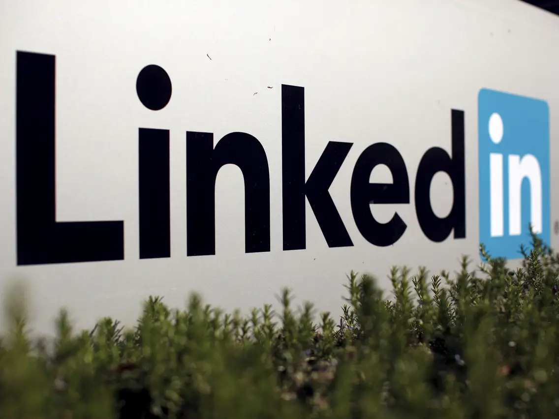 ¿Qué es Linkedin y cómo puede ayudarte a crecer tu negocio?